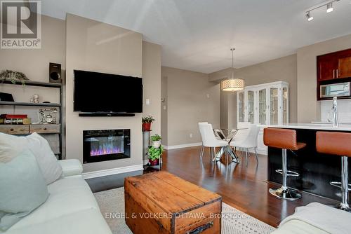 E - 188 Hornchurch Lane, Ottawa, ON - Indoor Photo Showing Living Room With Fireplace