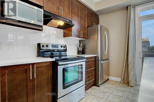 E - 188 Hornchurch Lane, Ottawa, ON - Indoor Photo Showing Kitchen With Stainless Steel Kitchen