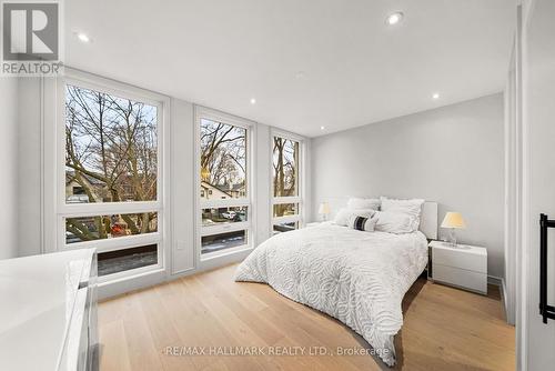 167 Parkhurst Boulevard, Toronto, ON - Indoor Photo Showing Bedroom