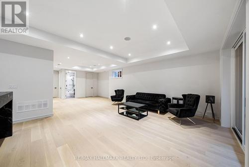 167 Parkhurst Boulevard, Toronto, ON - Indoor Photo Showing Other Room