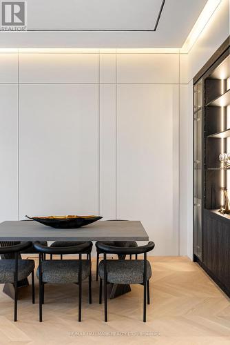 167 Parkhurst Boulevard, Toronto, ON - Indoor Photo Showing Other Room