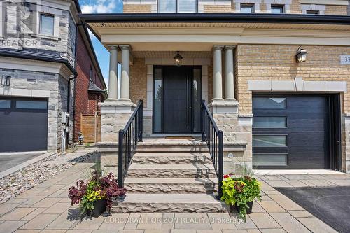 33 Kylemount Court, Vaughan, ON - Outdoor With Facade