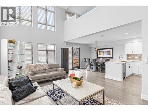 457 West Avenue Unit# 108, Kelowna, BC - Indoor With Fireplace