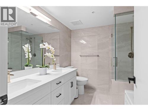 457 West Avenue Unit# 108, Kelowna, BC - Outdoor