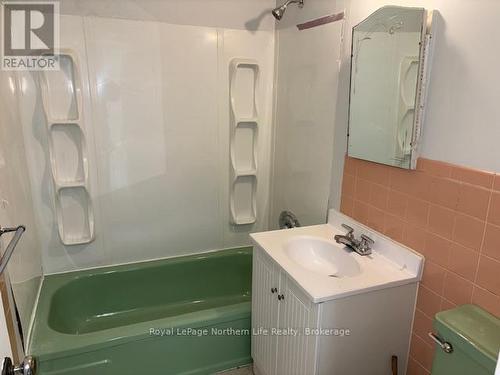 122-126 Mcintyre Street E, North Bay (Central), ON 