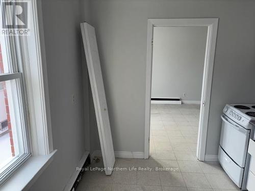 122-126 Mcintyre Street E, North Bay (Central), ON 