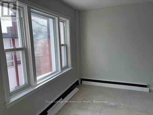 122-126 Mcintyre Street E, North Bay (Central), ON 