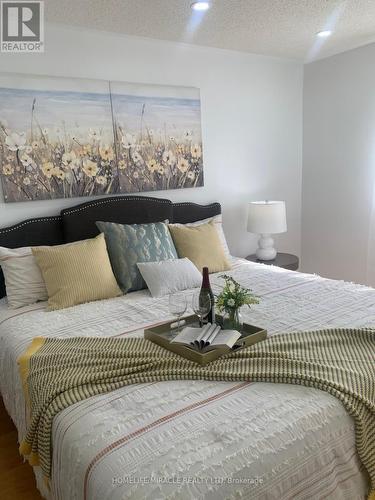 36 Letty Avenue, Brampton, ON - Indoor Photo Showing Bedroom