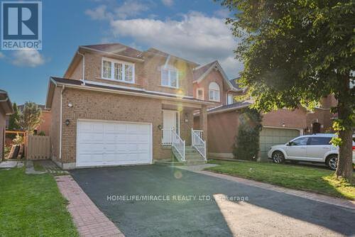36 Letty Avenue, Brampton, ON - Outdoor With Facade