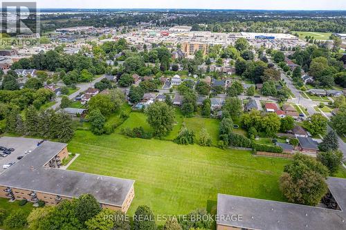 1838 Dumont Street, London East (East H), ON 