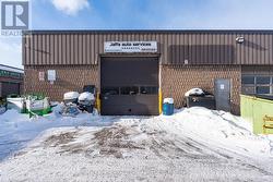 UNIT 4 - 5890 DIXIE ROAD  Mississauga, ON L4W 1E9