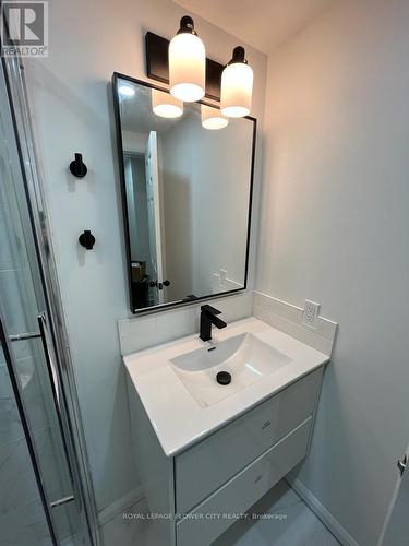 52 Grand Valley Drive, Brampton, ON - Indoor Photo Showing Bathroom