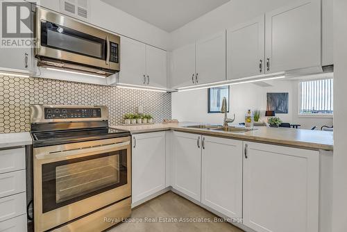 1907 - 234 Albion Road, Toronto, ON - Indoor Photo Showing Kitchen With Stainless Steel Kitchen With Double Sink
