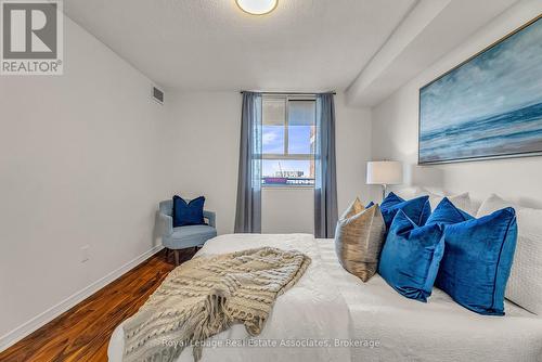 1907 - 234 Albion Road, Toronto, ON - Indoor Photo Showing Bedroom