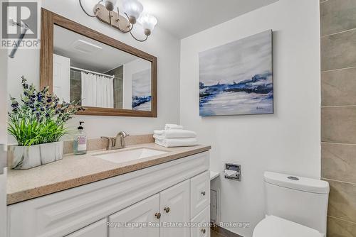 1907 - 234 Albion Road, Toronto, ON - Indoor Photo Showing Bathroom