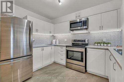1907 - 234 Albion Road, Toronto, ON - Indoor Photo Showing Kitchen With Stainless Steel Kitchen With Upgraded Kitchen