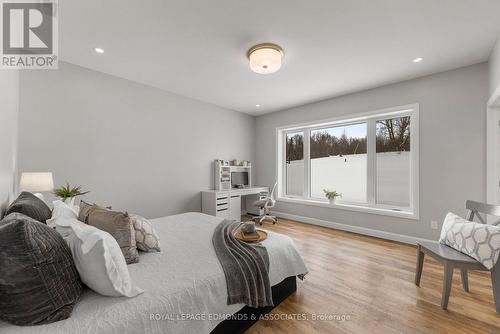 346 Foresters Falls Road, Whitewater Region, ON - Indoor Photo Showing Bedroom