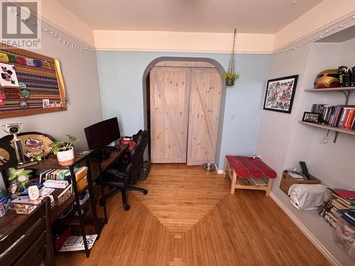 625 Vickers St. S., Thunder Bay, ON - Indoor