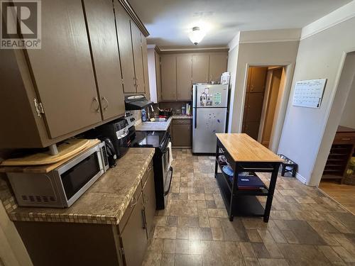 625 Vickers St. S., Thunder Bay, ON - Indoor