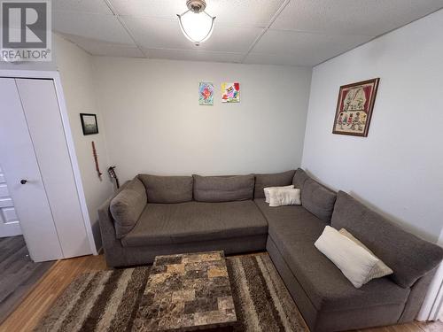 625 Vickers St. S., Thunder Bay, ON - Indoor Photo Showing Living Room