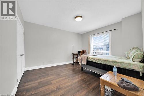 199 Bay Street N, Hamilton, ON - Indoor Photo Showing Bedroom