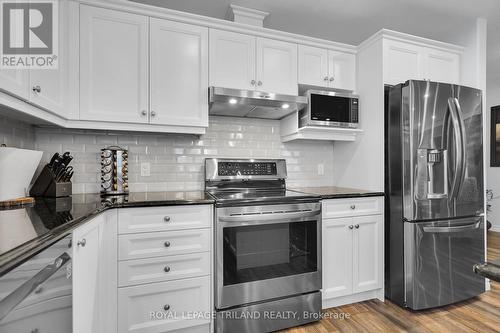 Main Floor: Stainless Appliances - 280 Peter Street S, Chatham-Kent (Bothwell), ON - Indoor Photo Showing Kitchen