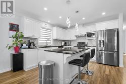 Main Floor: Beautiful Kitchen - 
