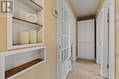 7637 Wellington Road 7, Mapleton, ON - Indoor Photo Showing Other Room