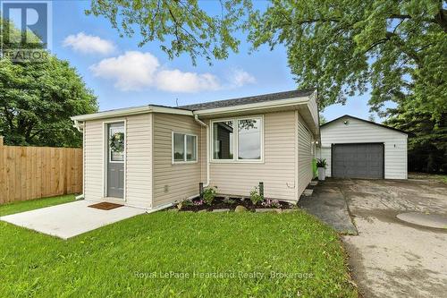 7637 Wellington Road 7, Mapleton, ON - Outdoor