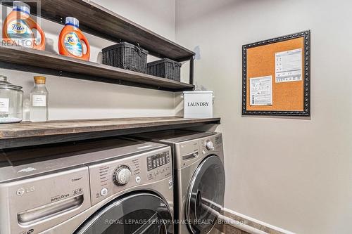 1386 Chicory Place, Ottawa, ON - Indoor Photo Showing Laundry Room