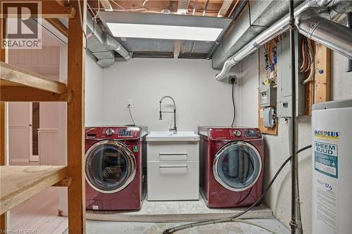 1460 Garth Street Unit# 66A, Hamilton, ON - Indoor Photo Showing Laundry Room