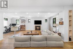 115 ROBINSON STREET  Toronto, ON M6J 1M1