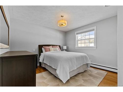 47 Rochester St, Fredericton, NB 