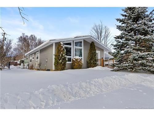 47 Rochester St, Fredericton, NB 