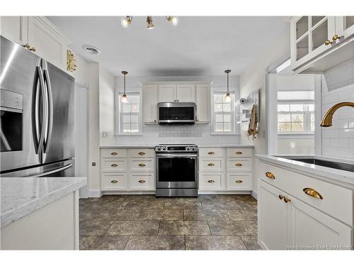 47 Rochester St, Fredericton, NB 