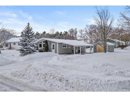 47 Rochester St, Fredericton, NB 