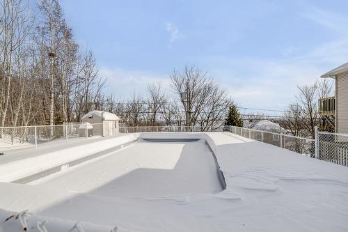 Pool - 36  - 101 Imp. Du Cap, Québec (La Haute-Saint-Charles), QC - Outdoor