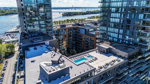 Aerial photo - 214-360 Rue Atateken, Montréal (Ville-Marie), QC - Outdoor