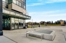 234-395 Dundas Street W, Oakville, ON  - Outdoor 