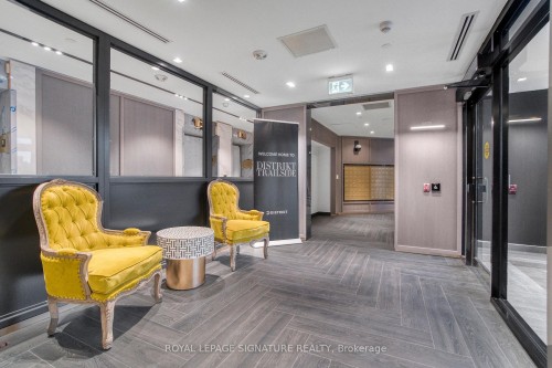 234-395 Dundas Street W, Oakville, ON - Indoor Photo Showing Other Room