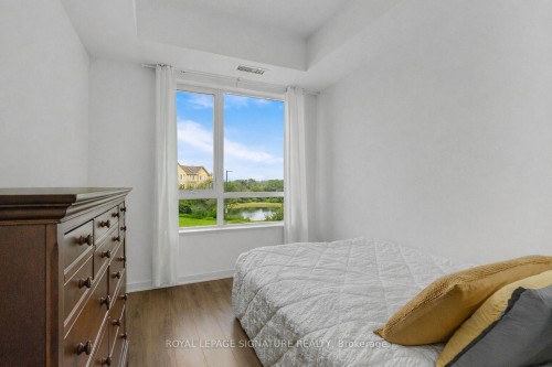 234-395 Dundas Street W, Oakville, ON - Indoor Photo Showing Bedroom