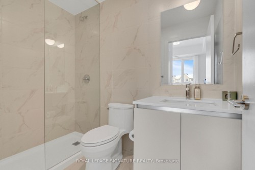 234-395 Dundas Street W, Oakville, ON - Indoor Photo Showing Bathroom