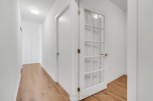 234-395 Dundas Street W, Oakville, ON - Indoor Photo Showing Other Room