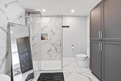 Ensuite bathroom - 