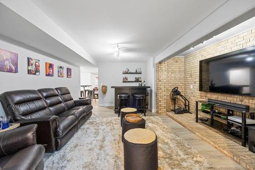 Family room - 175 Boul. De L'Assomption, Repentigny (Repentigny), QC - Indoor Photo Showing Living Room