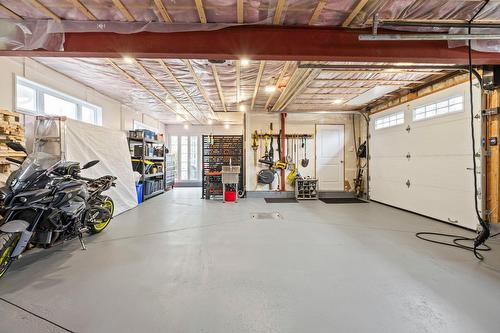 Garage - 175 Boul. De L'Assomption, Repentigny (Repentigny), QC - Indoor Photo Showing Garage