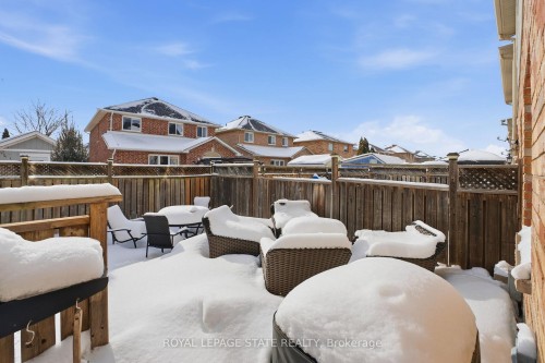 115 Benziger Lane, Hamilton, ON 