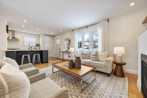 76 Squires Avenue, Toronto, ON - Indoor Photo Showing Living Room With Fireplace