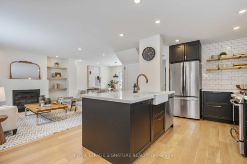 76 Squires Avenue, Toronto, ON - Indoor Photo Showing Kitchen With Upgraded Kitchen