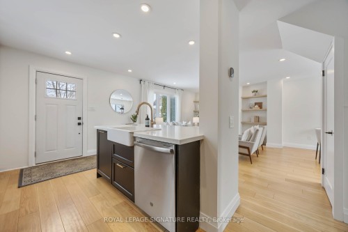 76 Squires Avenue, Toronto, ON - Indoor